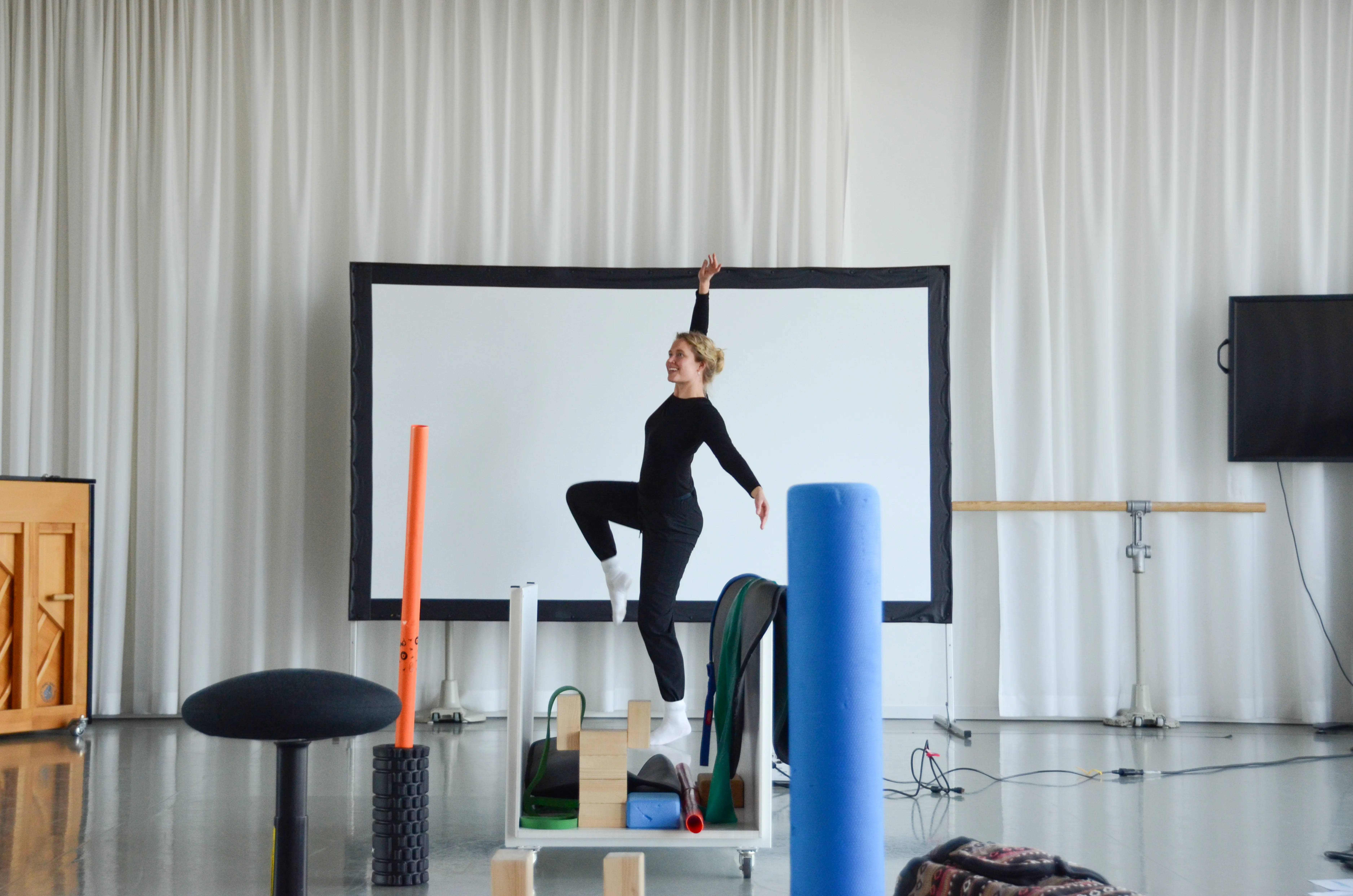 Don't Forget to Turn Off – Season 2 Impression 1