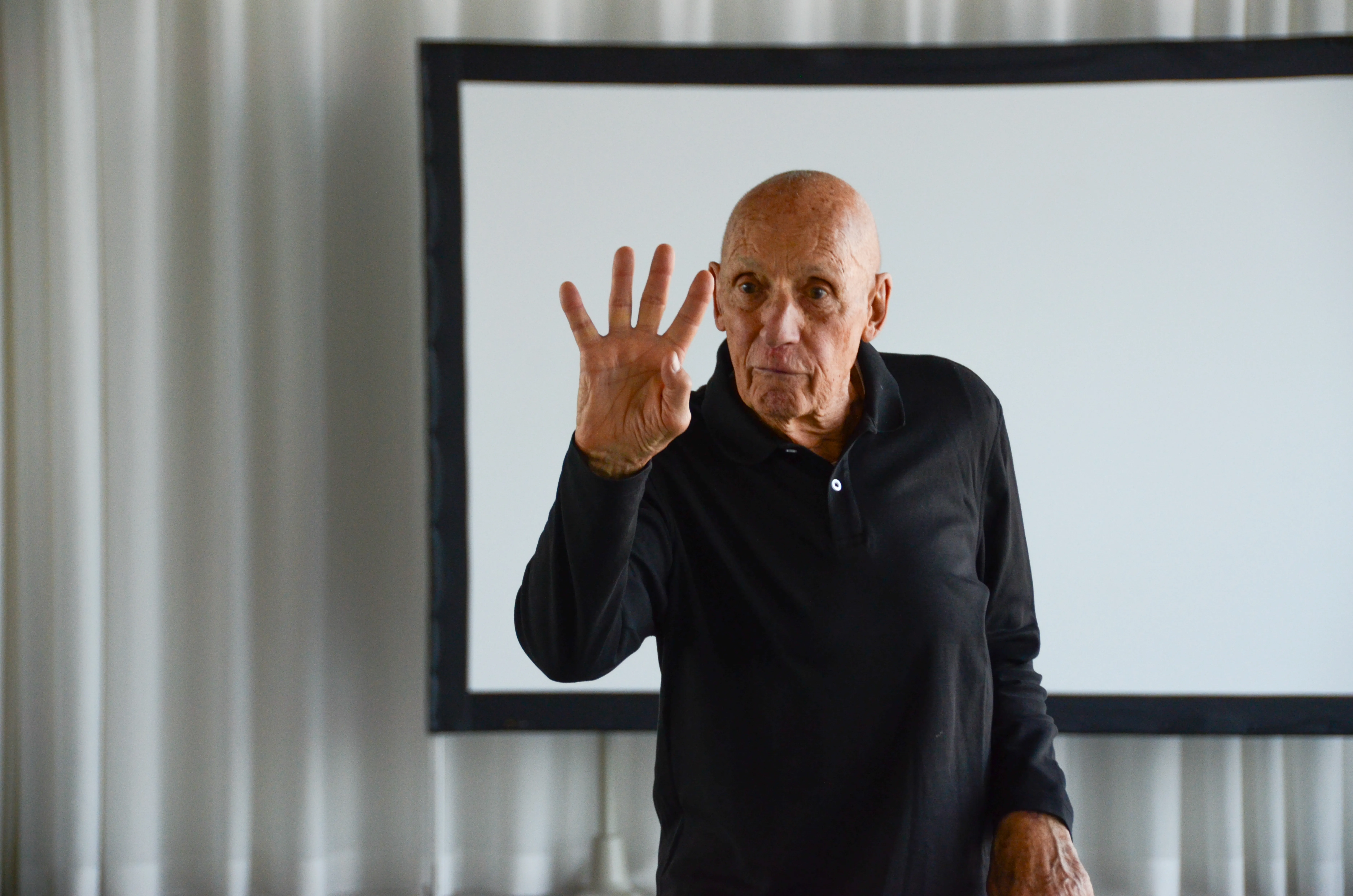 Don't Forget to Turn Off – Season 2 Impression 6