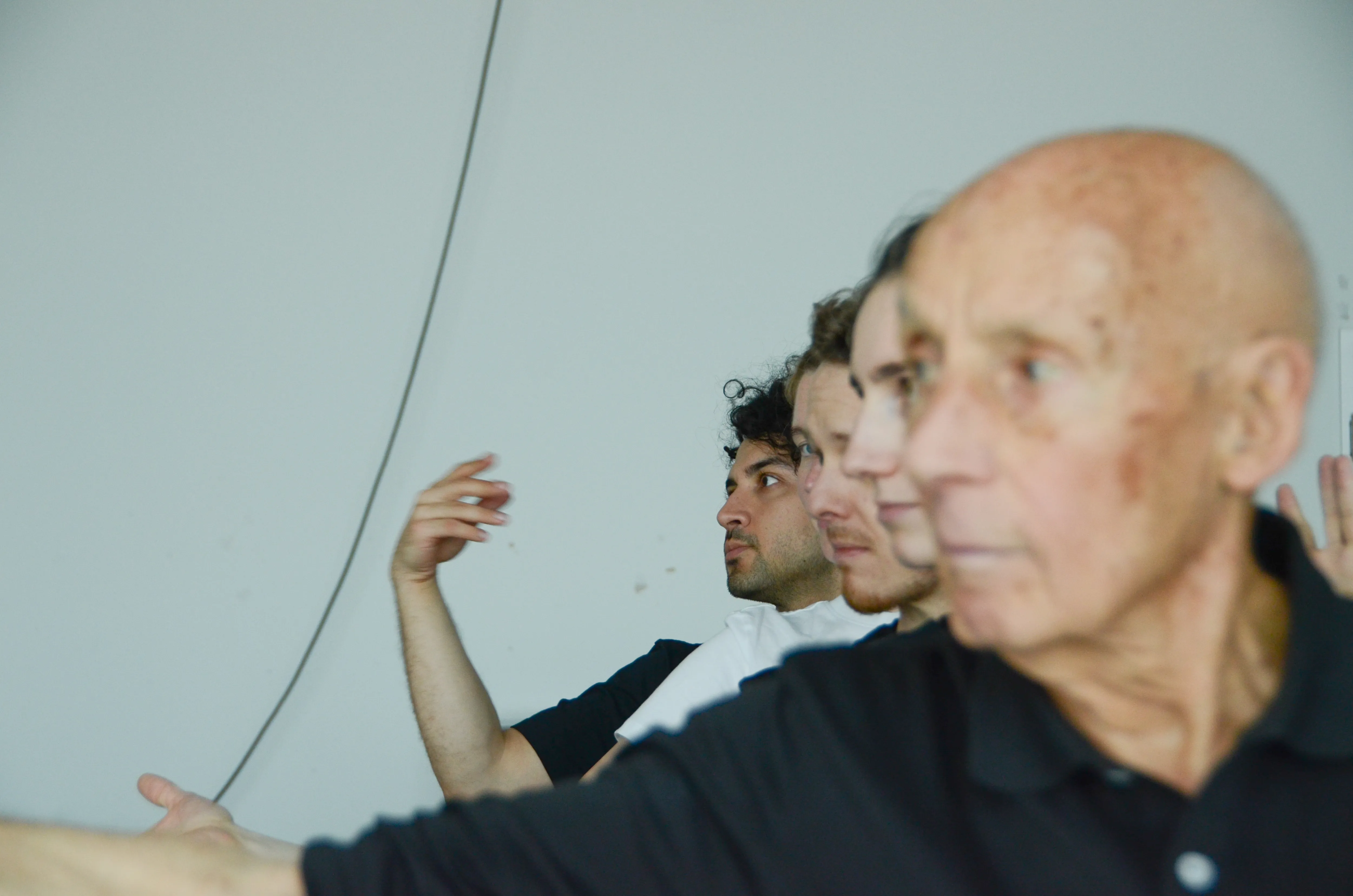 Don't Forget to Turn Off the Lights Impression 6