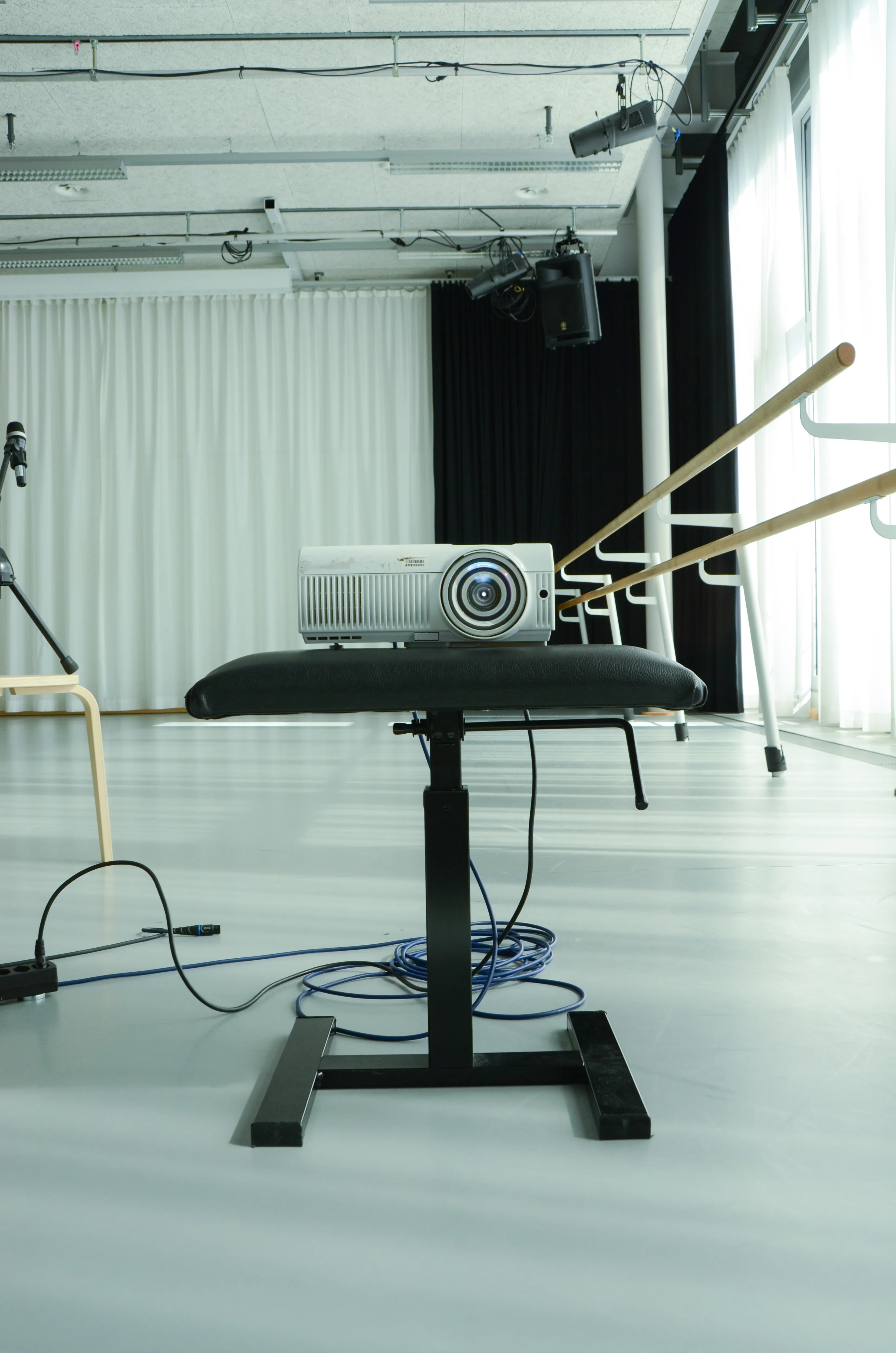 Don't Forget to Turn Off the Lights Impression 9